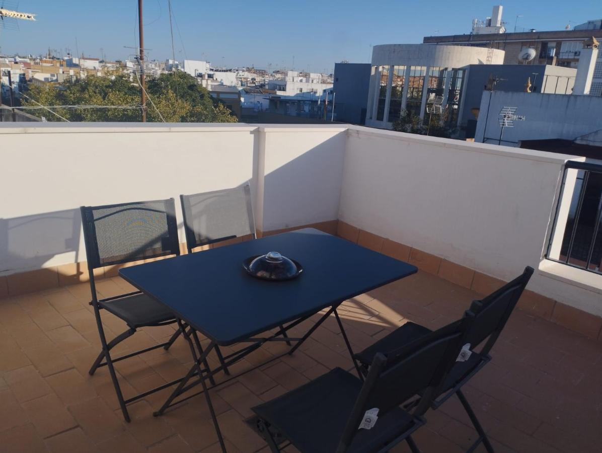 Atico Aire De Triana Apartment Seville Ngoại thất bức ảnh