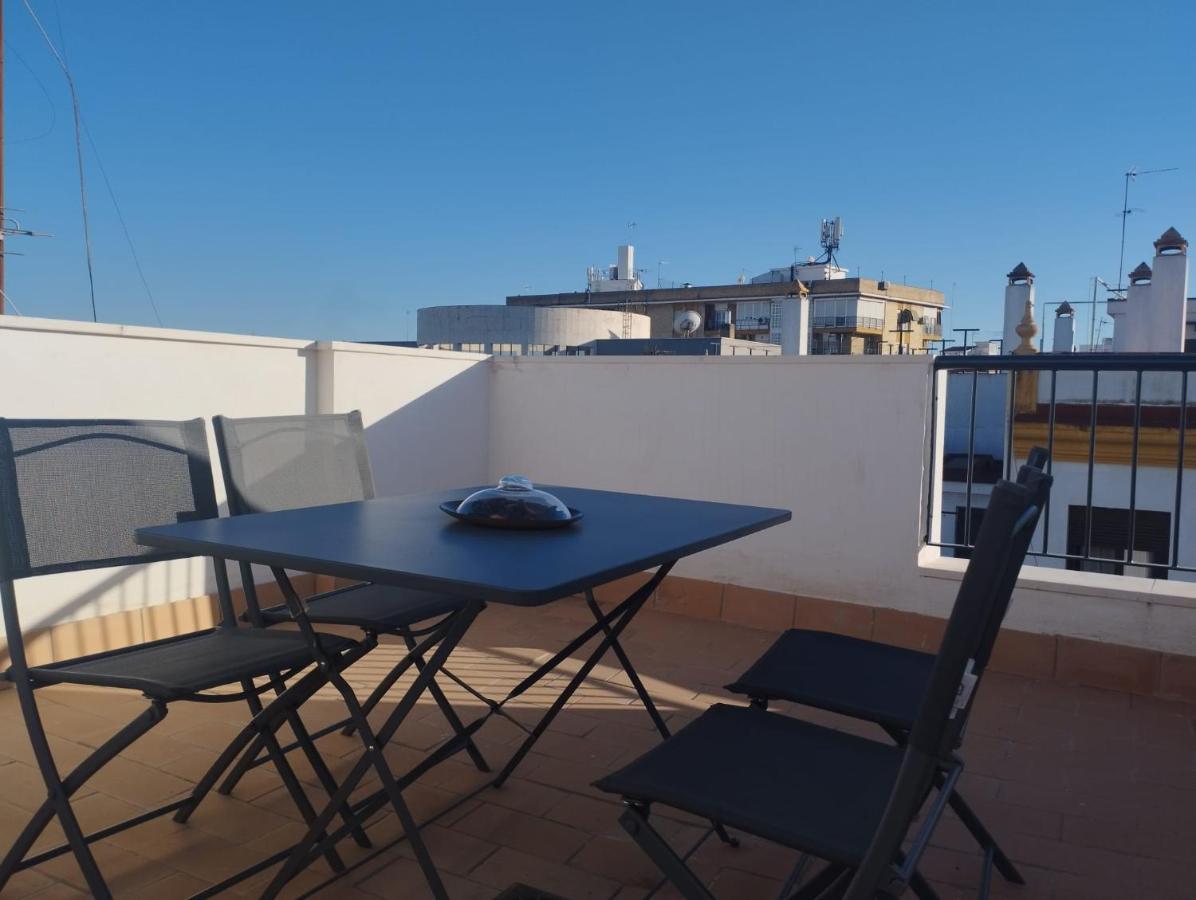 Atico Aire De Triana Apartment Seville Ngoại thất bức ảnh